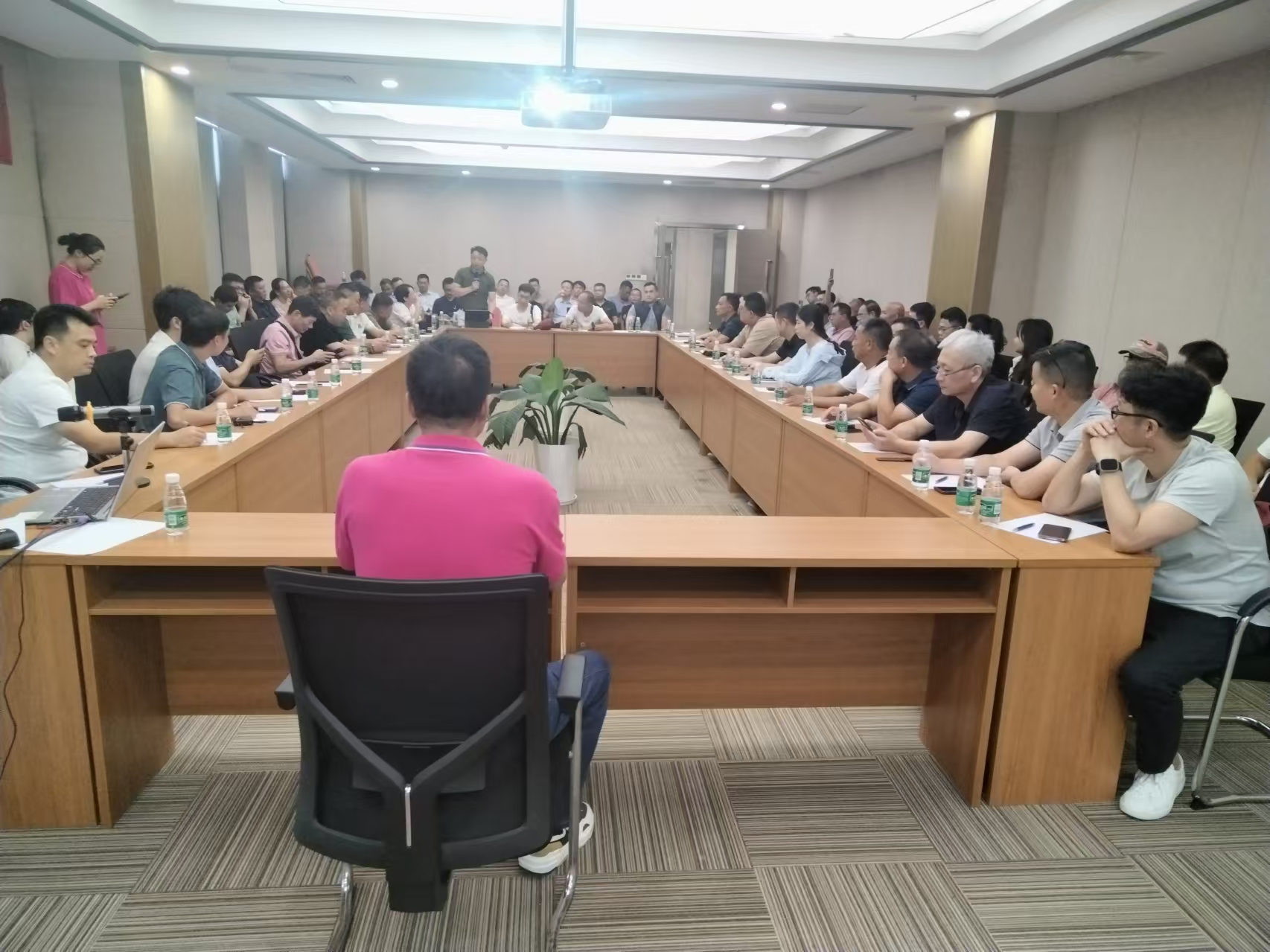 淀粉世界网赴老挝泰国木薯产业考察座谈会会场